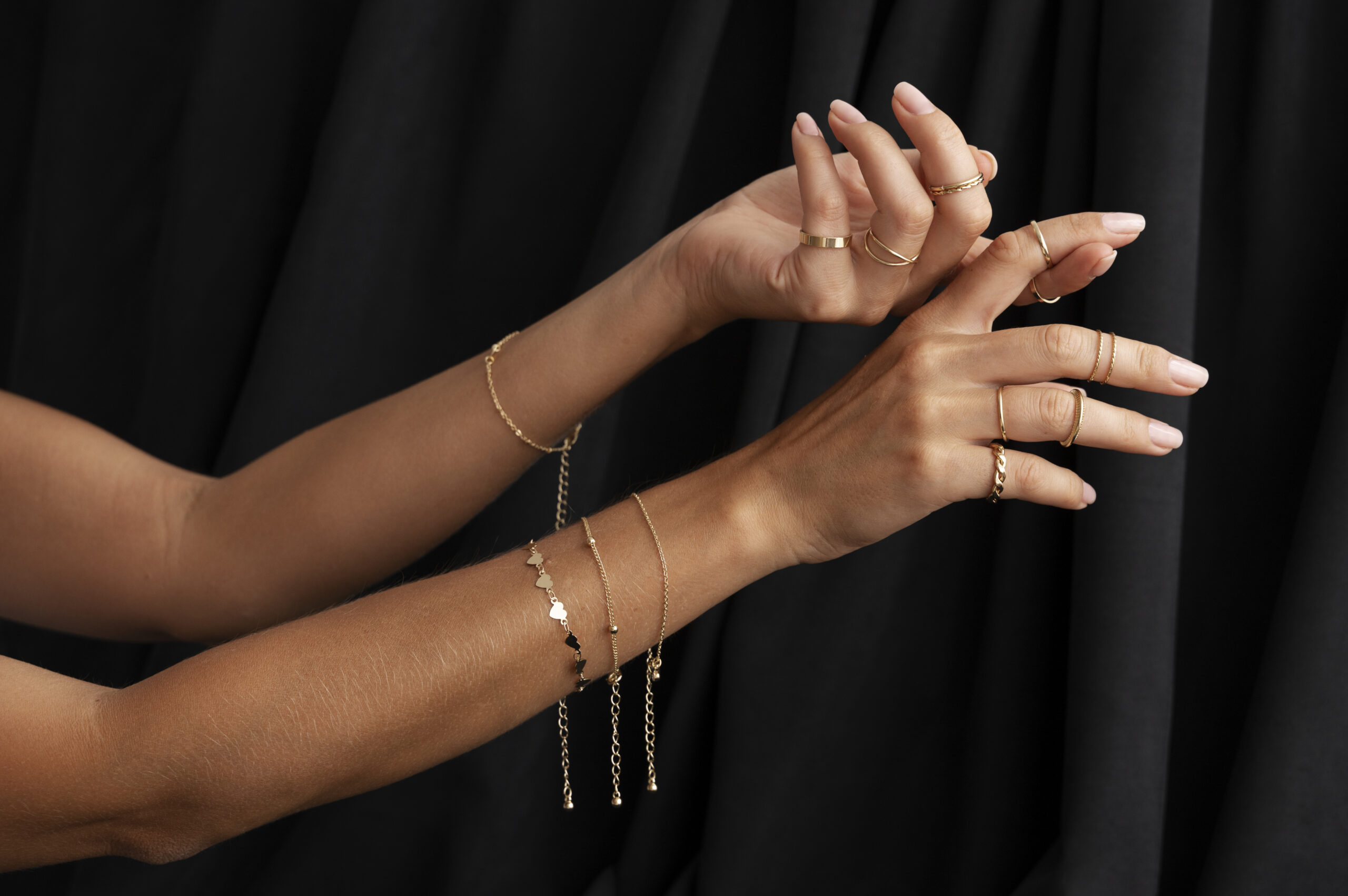Exploring Airy Motifs in Our Nature Jewellery Collections