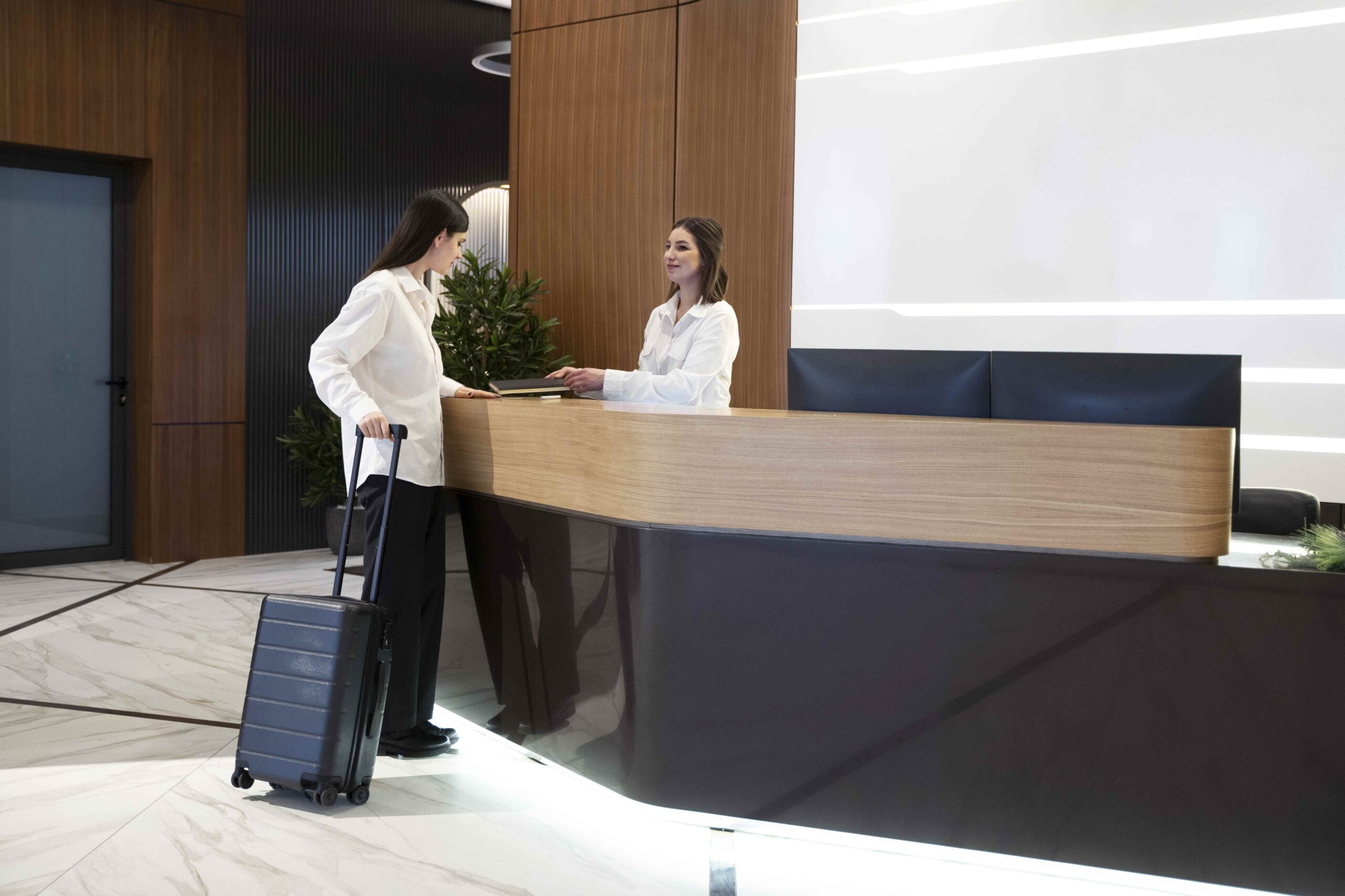 The Versatility of Concierge Security Services: From Hotel Lobbies to Event Venues