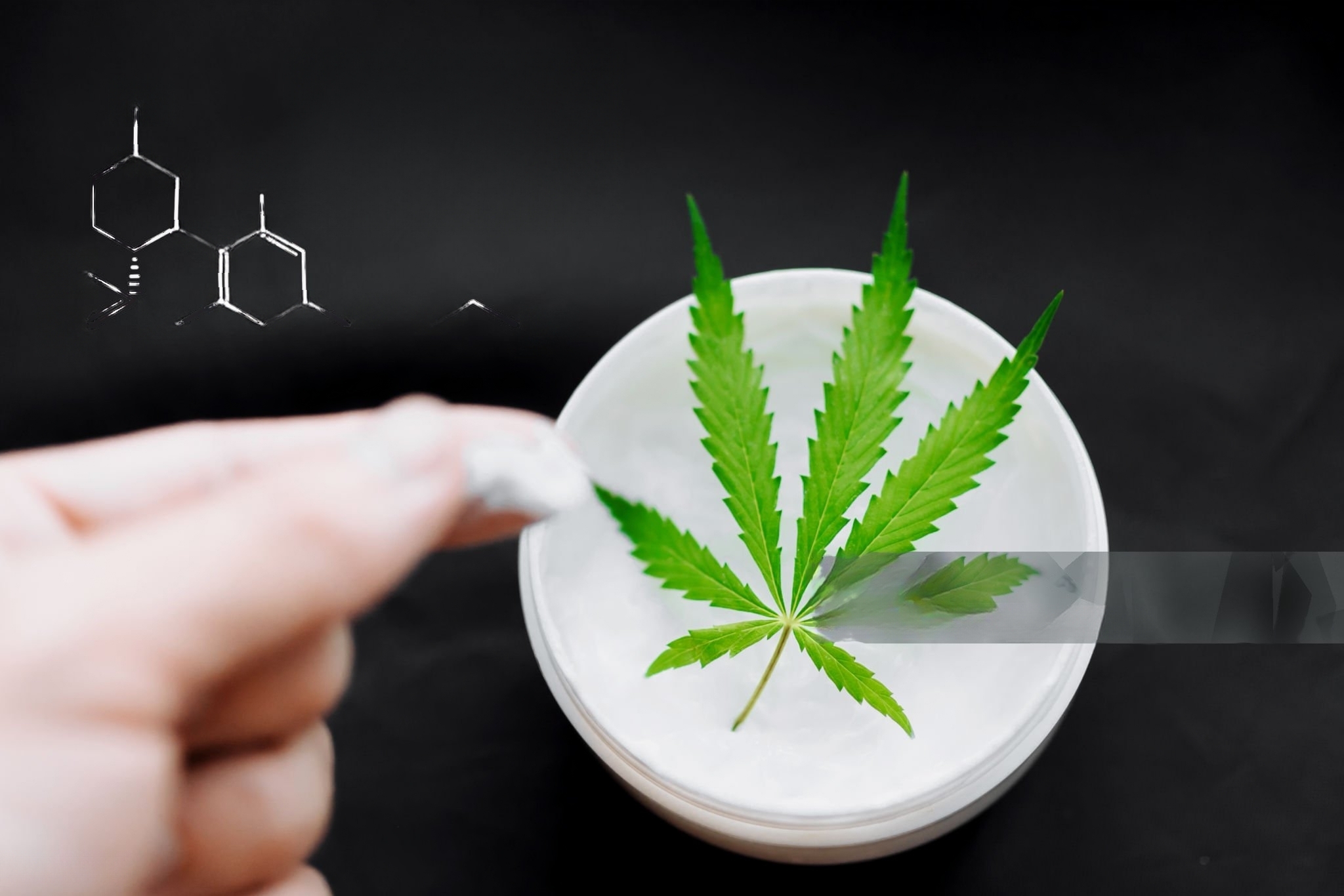 CBD vs. THC: Understanding the Difference in Cannabis Topicals